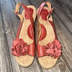 Born BOC 9M Women’s Coral Leather Sling back Wedge Heel Sandal Open Toe Buckle